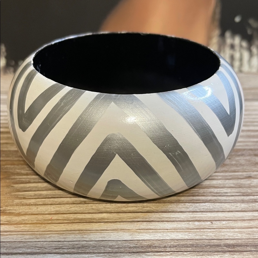 Striped Black and Gray Bangle Bracelet